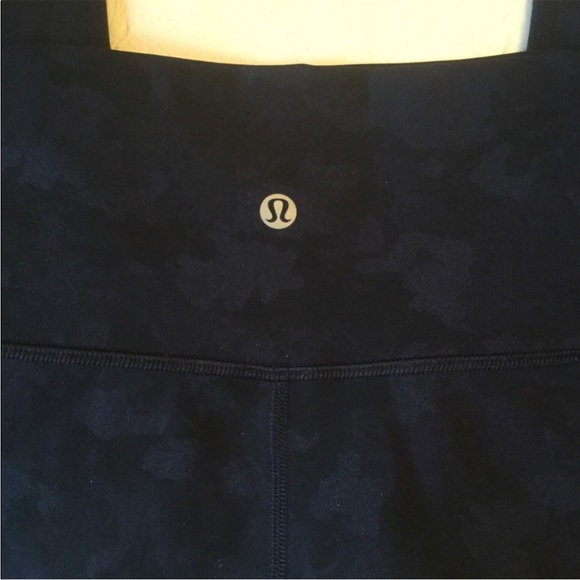 LULULEMON Wunder Under Crop High Rise Luxtreme 21 - Picture 8 of 10